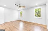 121 Forest Berry Court - Photo 26