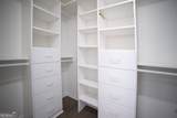 301 Oak Terrace - Photo 11