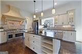 7611 Regency Circle - Photo 25
