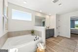 8565 Oak Hollow Way - Photo 16