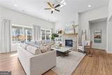 8575 Oak Hollow Way - Photo 9