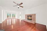 1632 Oakwood Court - Photo 9