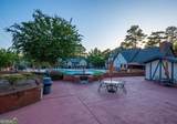 6851 Roswell Road - Photo 23
