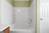 332 Oak Leaf Place - Photo 15