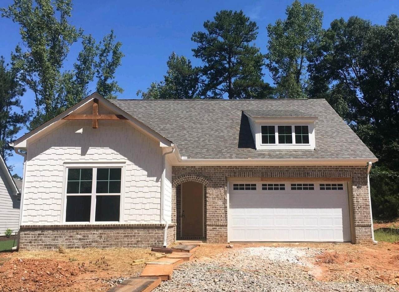 417 Edgewater Drive - Photo 1
