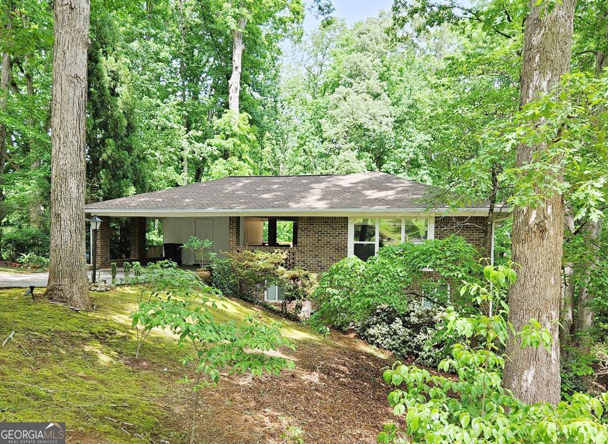 1146 Lakeshore Drive - Photo 1