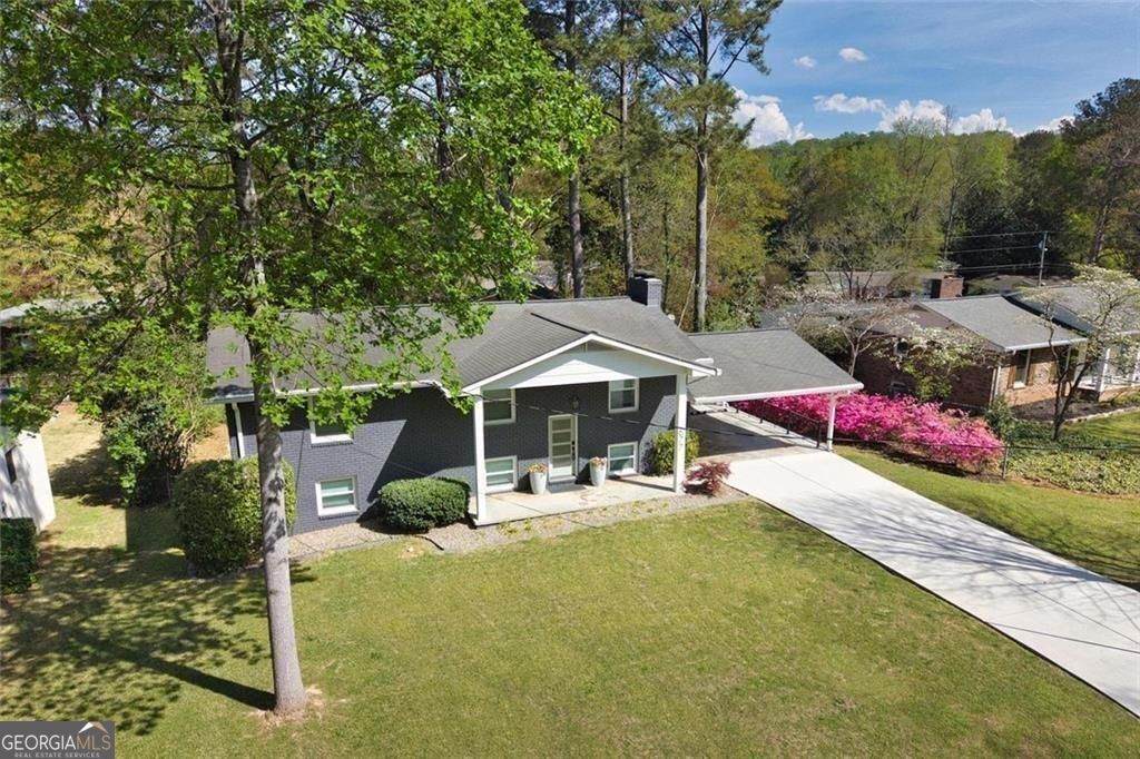 677 Hillandale Circle - Photo 1