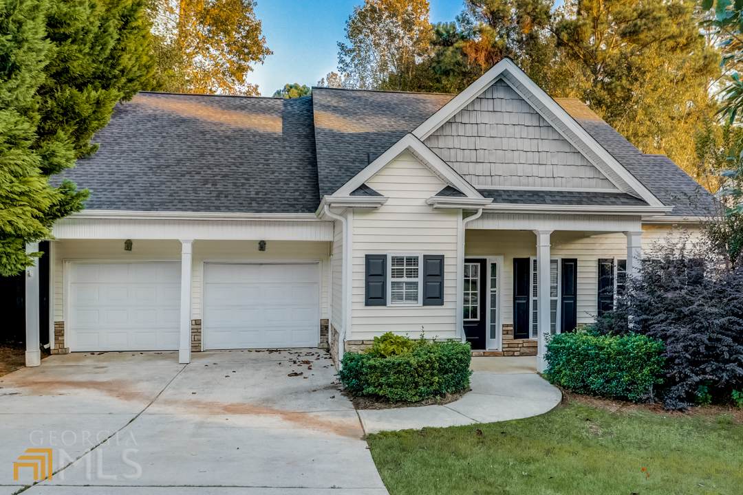 38 Fairgreen Trace - Photo 1