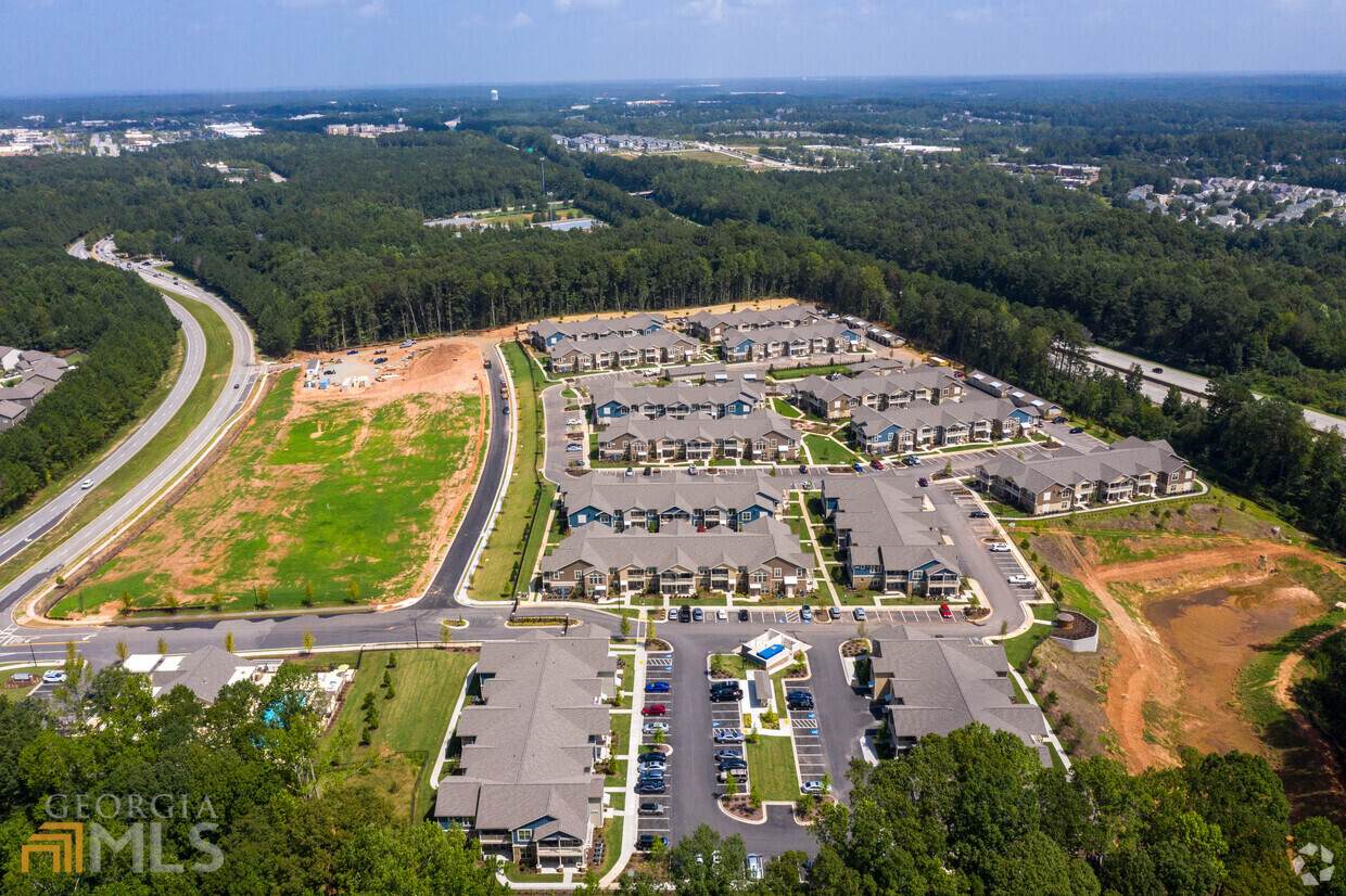 2019 Newnan Crossing Bypass - Photo 1