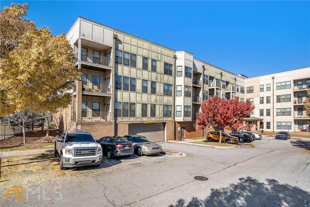 898 Oak Street - Photo 1