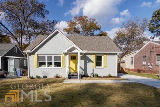2454 Lynn Iris Drive - Photo 1