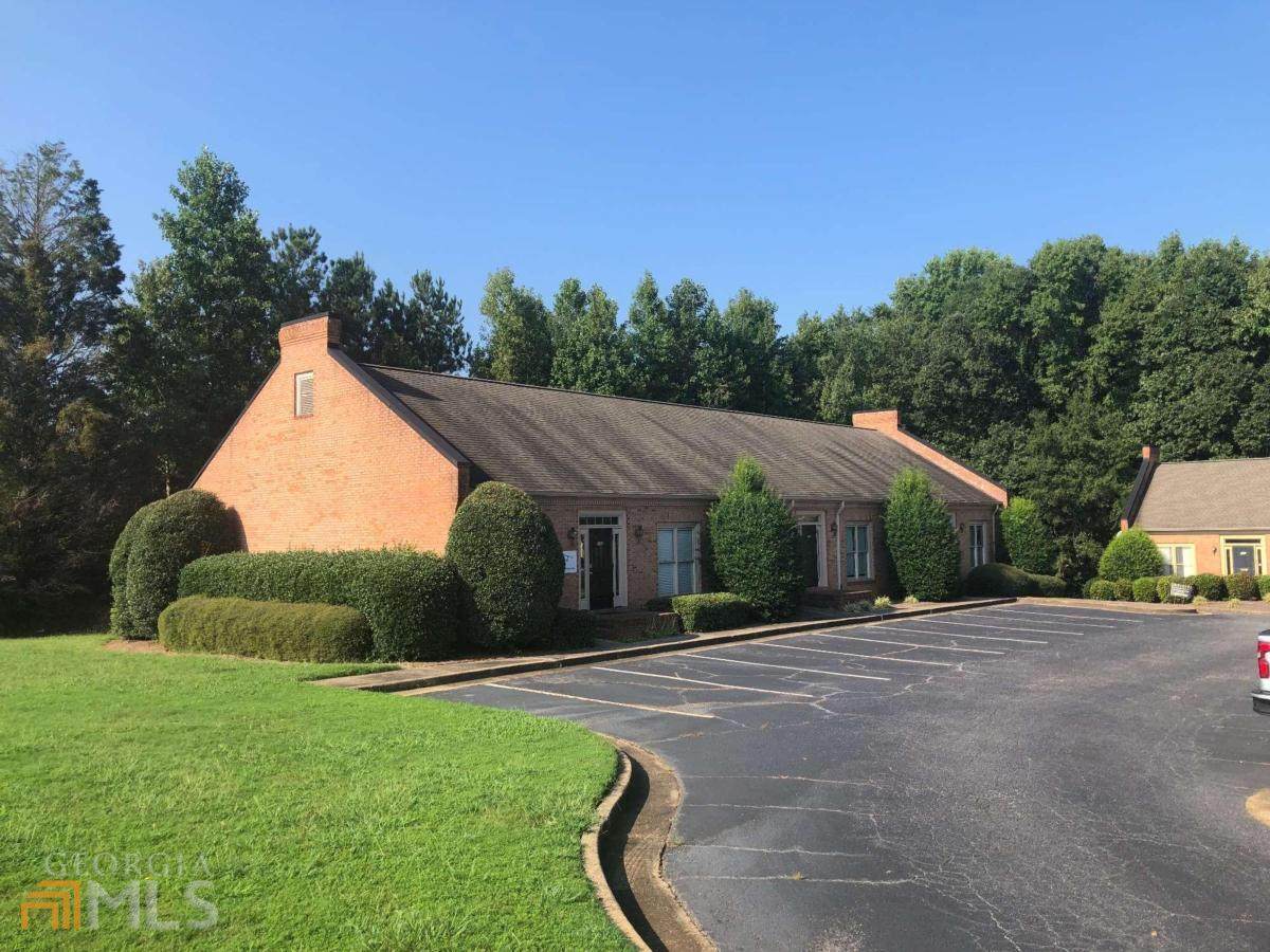 188 Ben Burton Circle - Photo 1