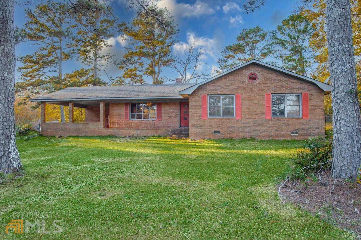 1011 Ivy Lane - Photo 1
