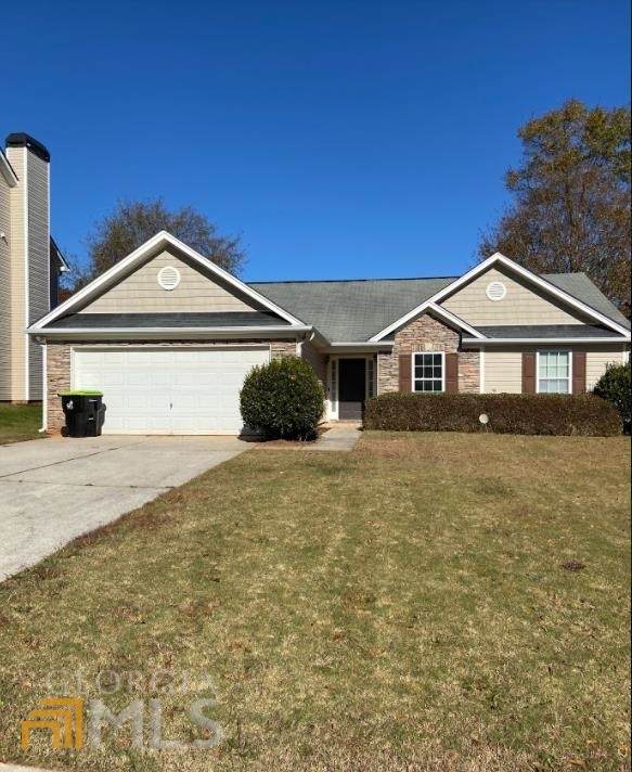 648 Nine Oaks Circle - Photo 1