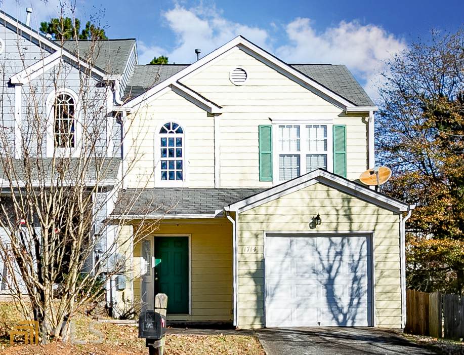 1714 Barrington - Photo 1