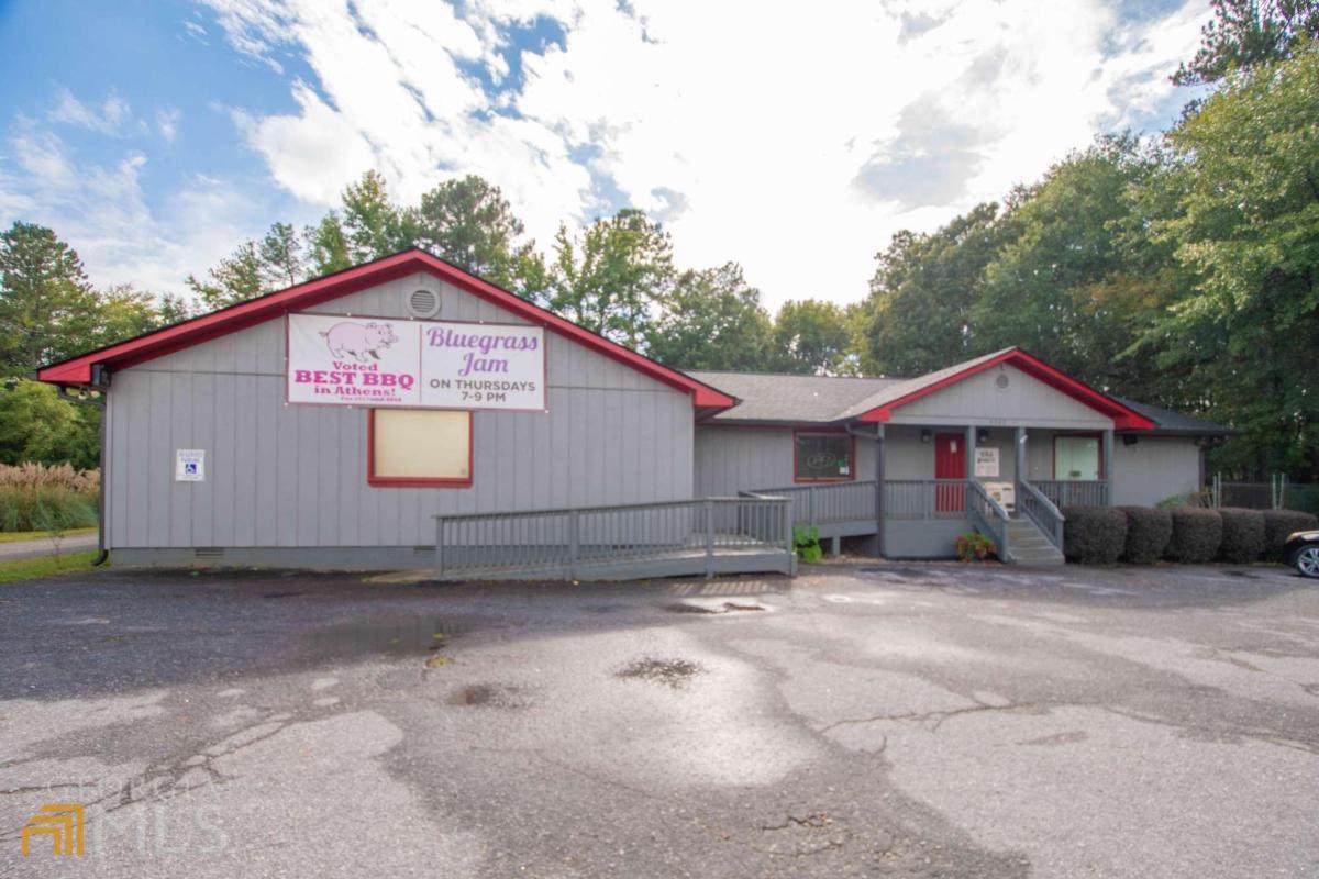4320 Lexington Road - Photo 1