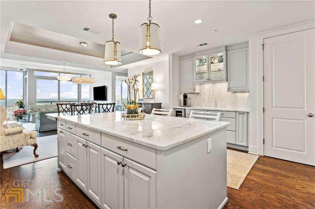3630 Peachtree Road - Photo 1