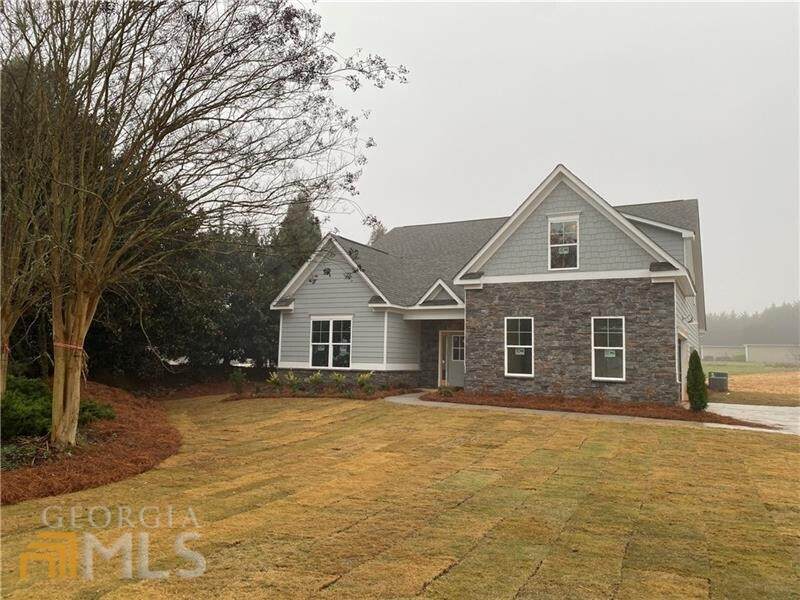 23 Clarksboro Drive - Photo 1