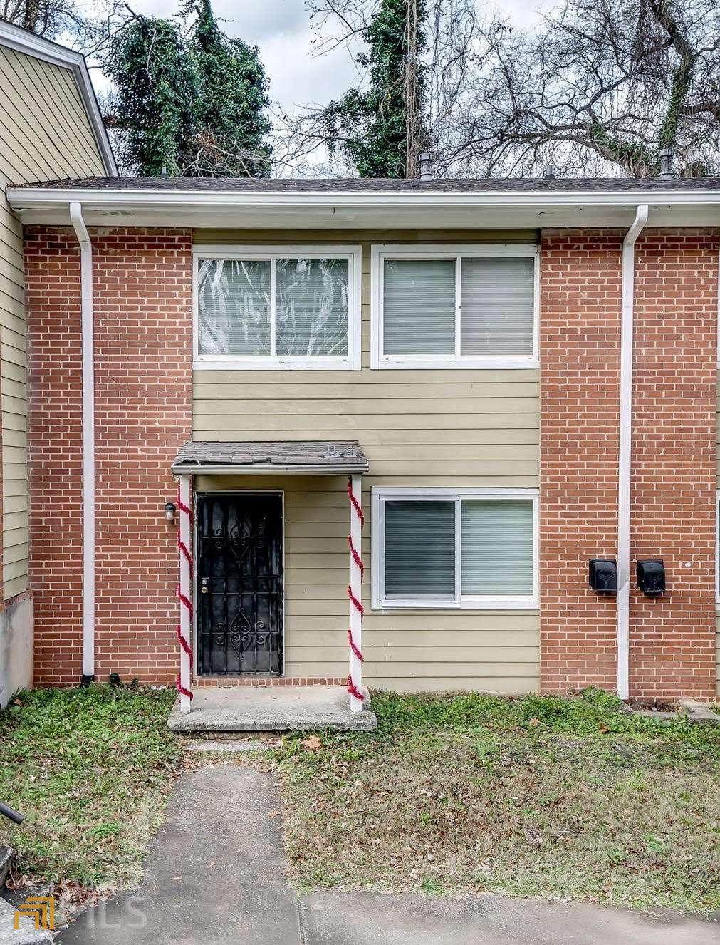390 Lake Ave Nw - Photo 1