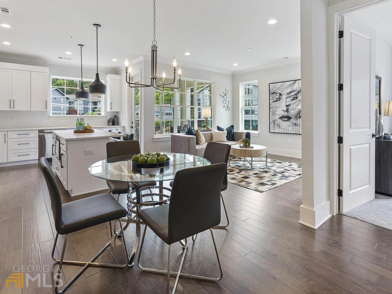 6890 Peachtree Dunwoody Road - Photo 1