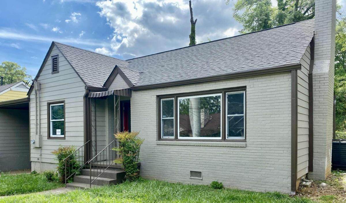 664 Florence Place - Photo 1