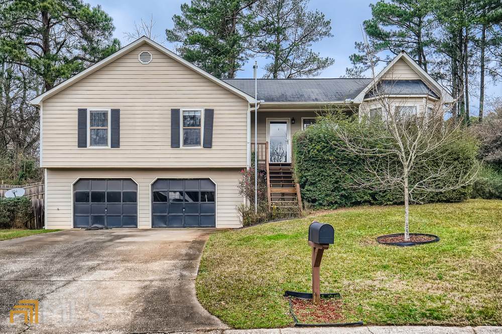1281 Winesap Drive - Photo 1