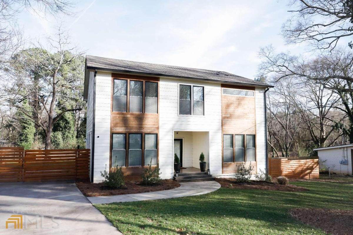 2069 Delphine Way - Photo 1
