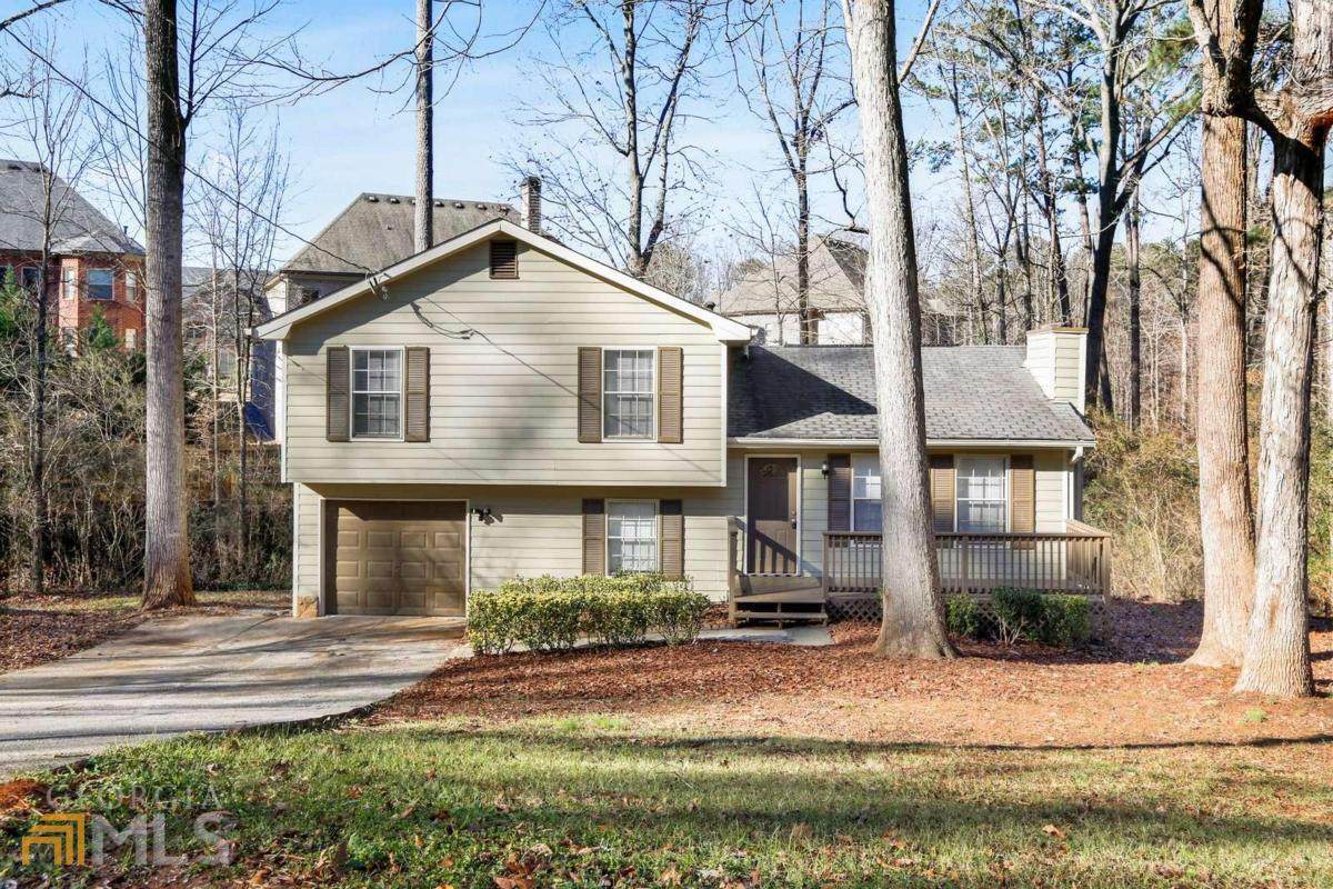 5025 Chartley Circle - Photo 1