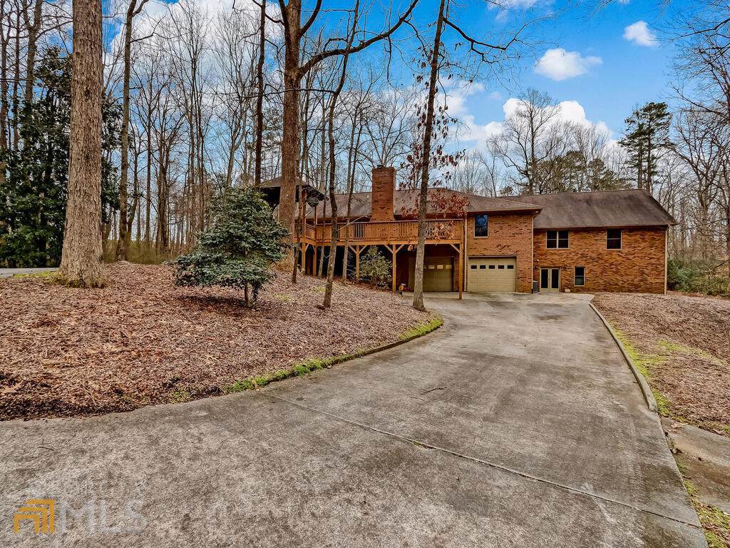 3065 Springlake Drive - Photo 1