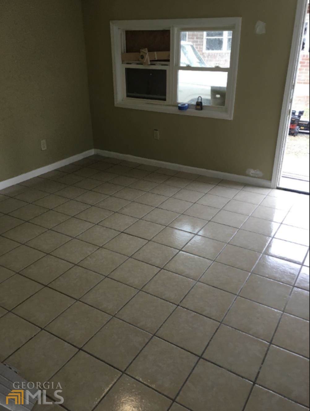 1187 Cochran Avenue - Photo 1