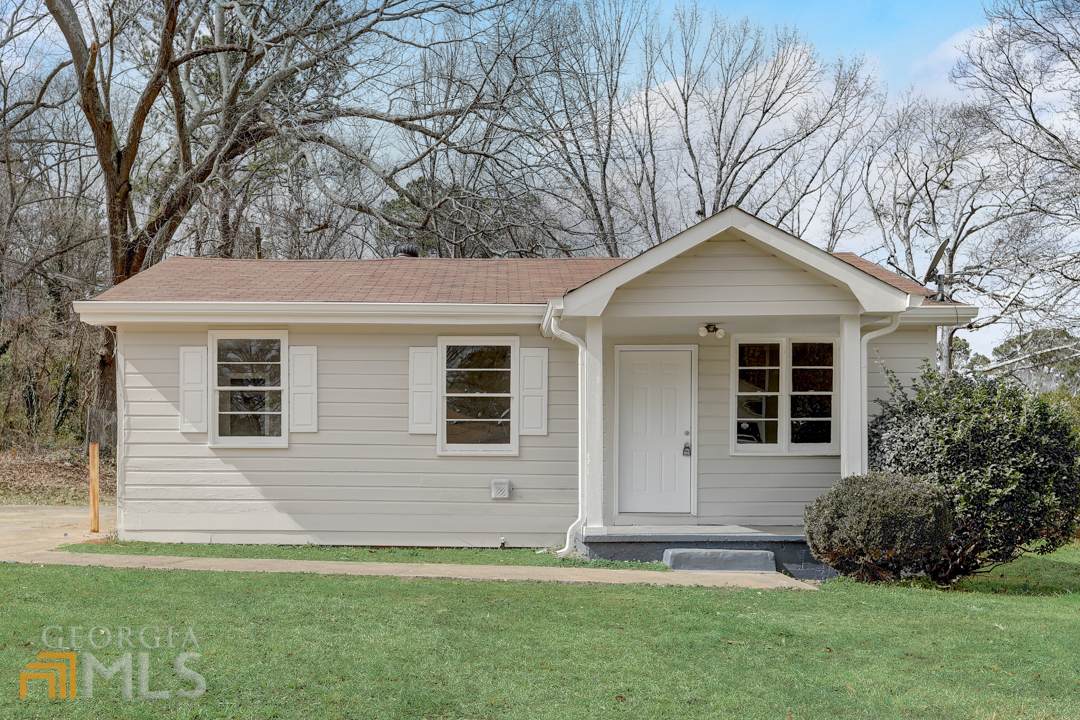 4405 Davana Drive - Photo 1