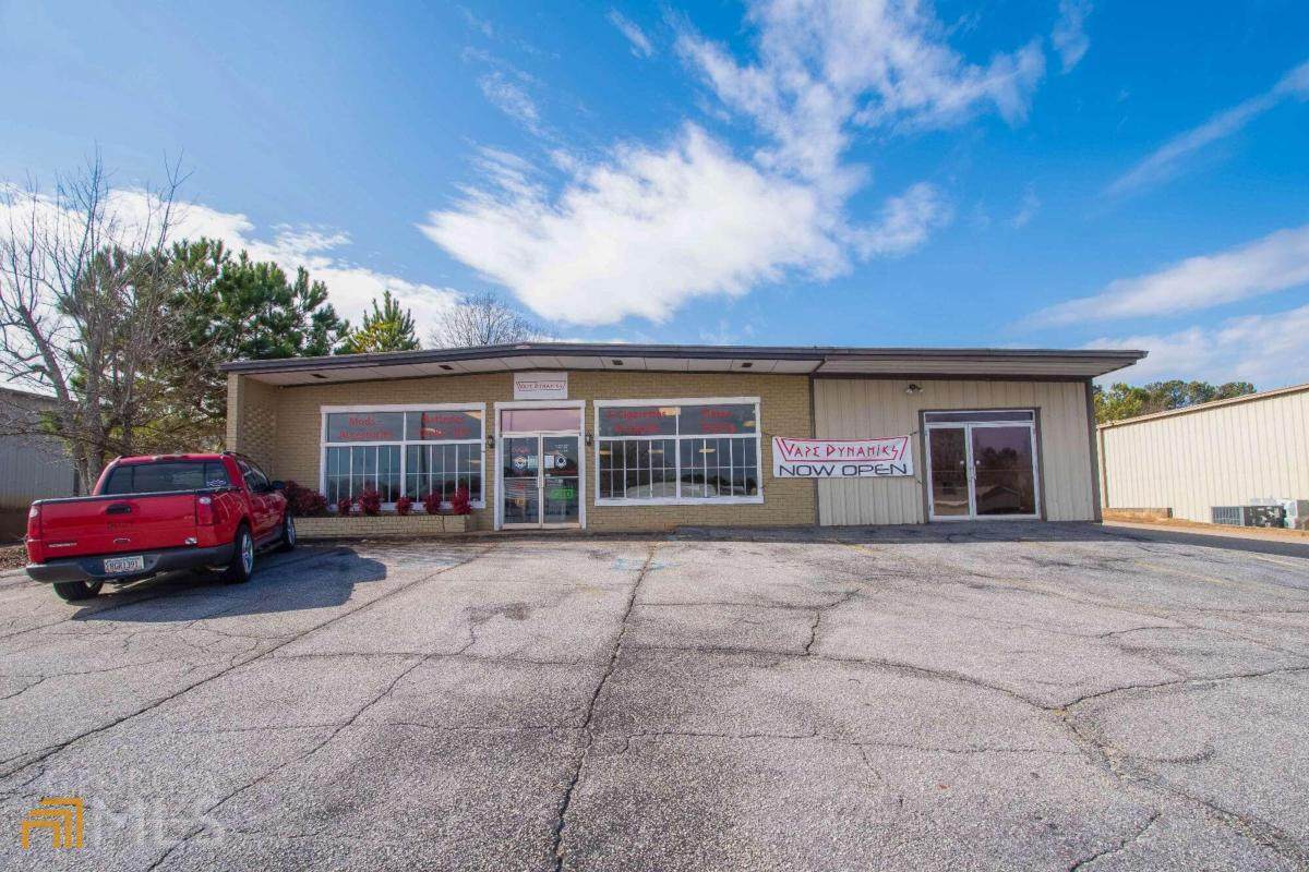 120 Commerce Blvd - Photo 1