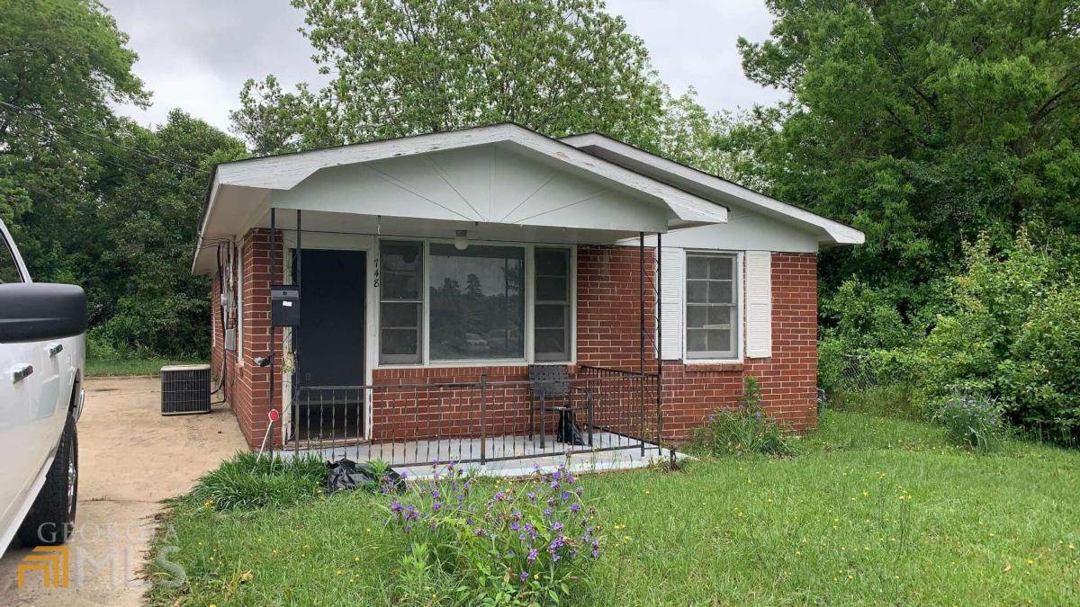 748 Key Street - Photo 1