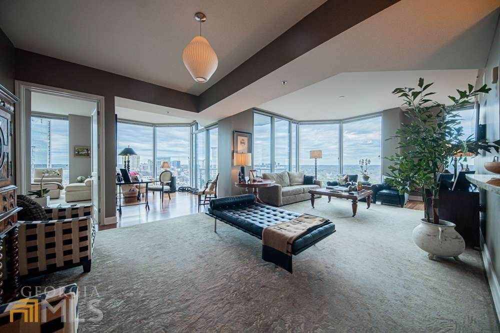 2795 Peachtree Road - Photo 1