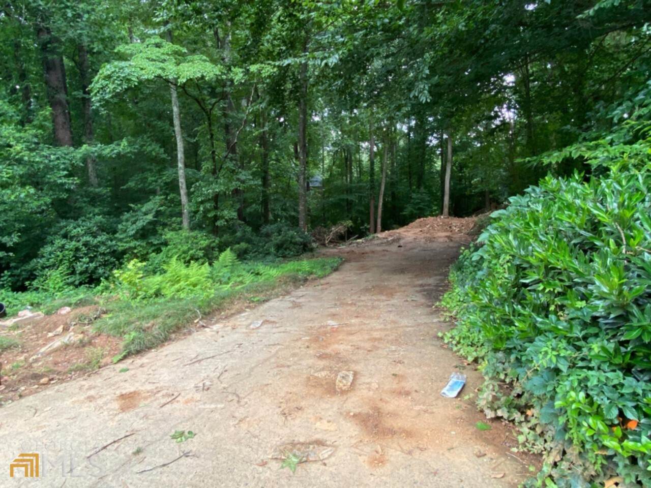 1480 Batesville Road - Photo 1