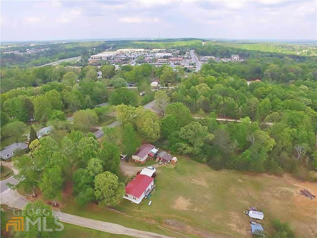 4919 Hog Mountain Road - Photo 1