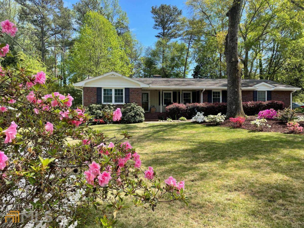 2534 Ferndale Lane - Photo 1