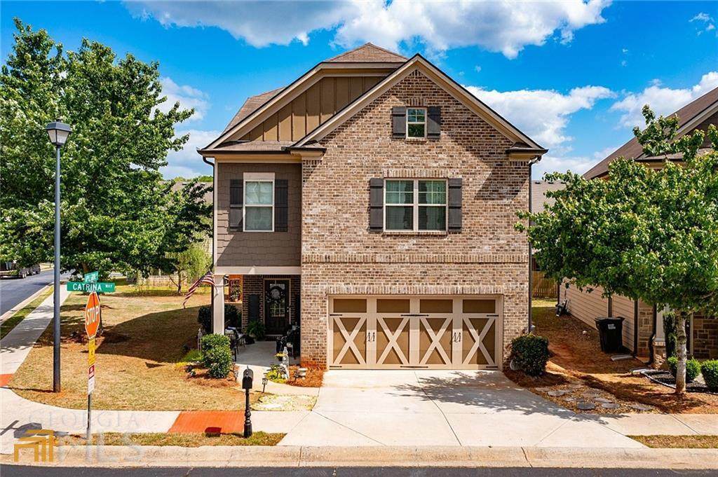 5353 Catrina Way - Photo 1