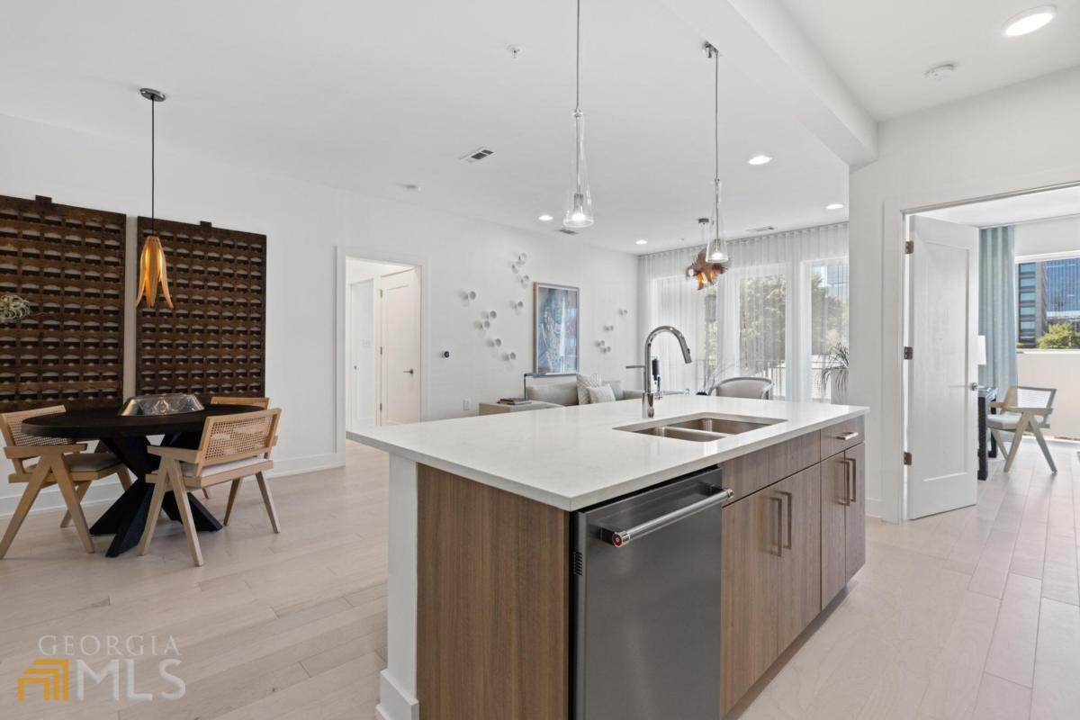 775 Juniper Street - Photo 1