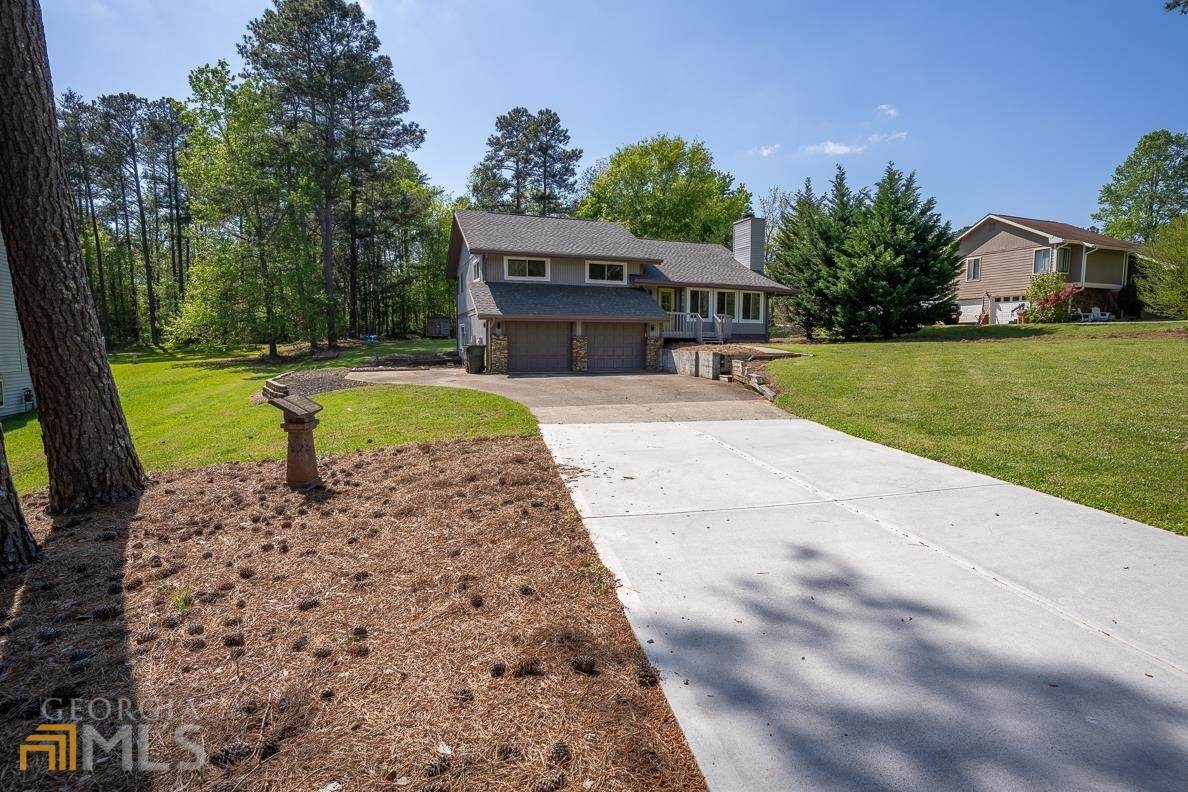 1540 Magnolia Place - Photo 1