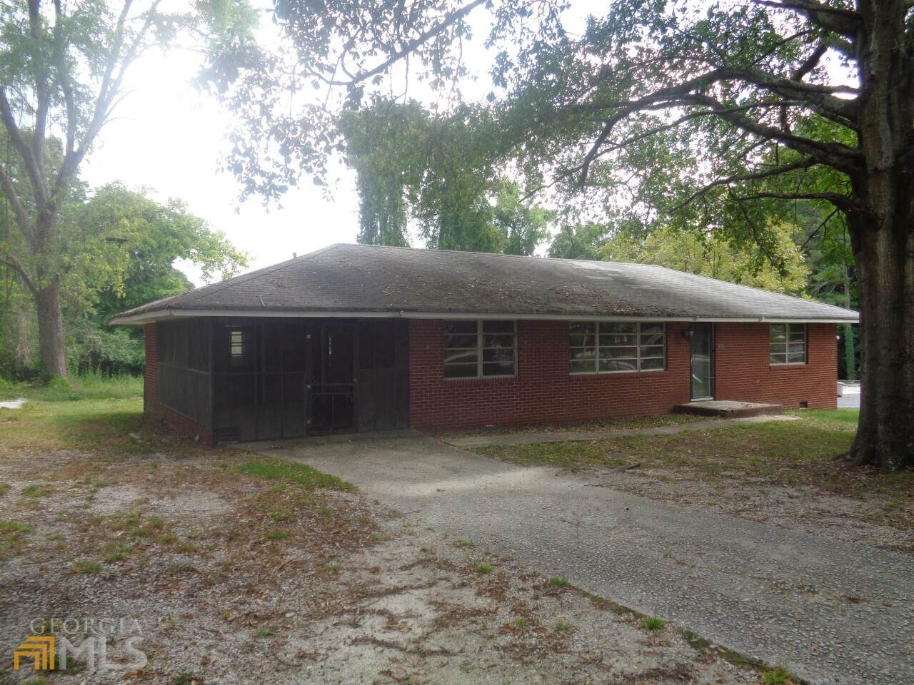7010 Sweetwater Road - Photo 1