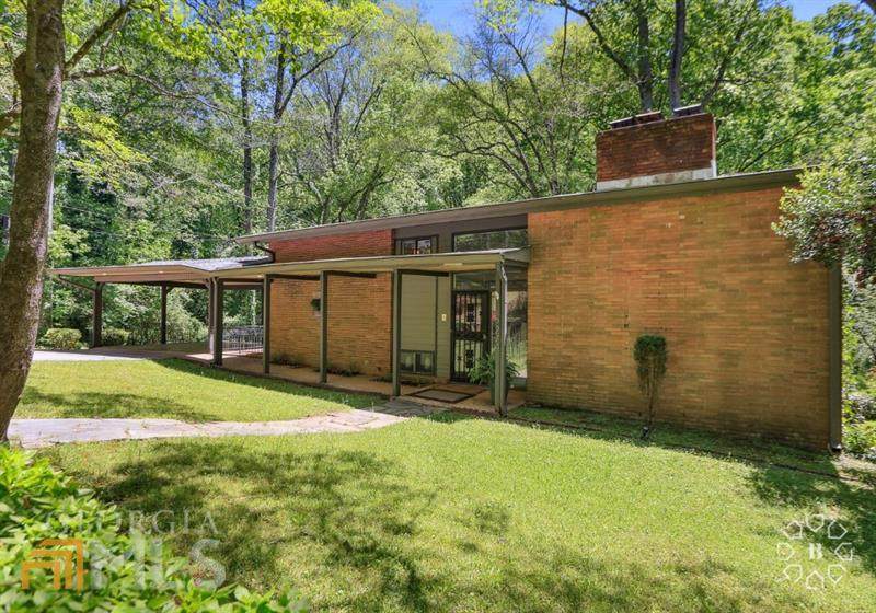 2274 Parkview Circle - Photo 1