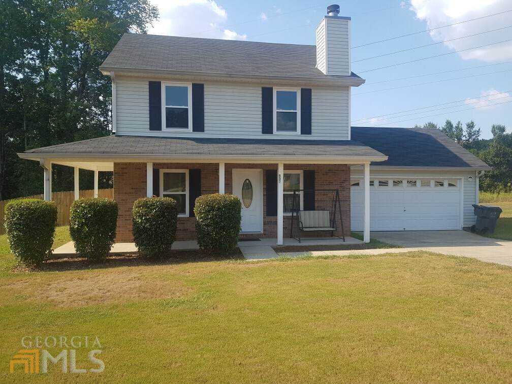 537 Melrose Drive - Photo 1