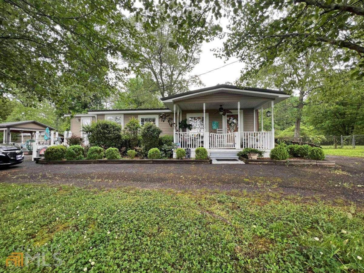 10 Lewis Drive - Photo 1