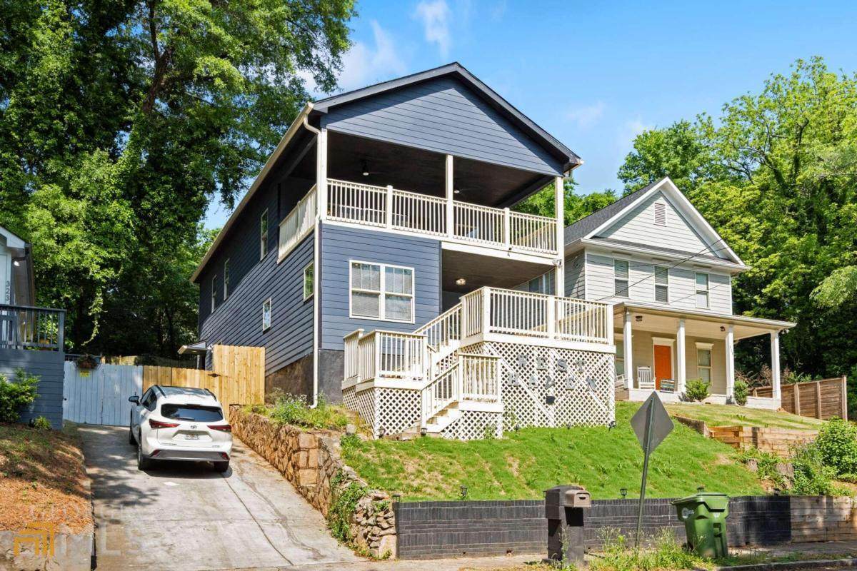319 Lawton Street - Photo 1