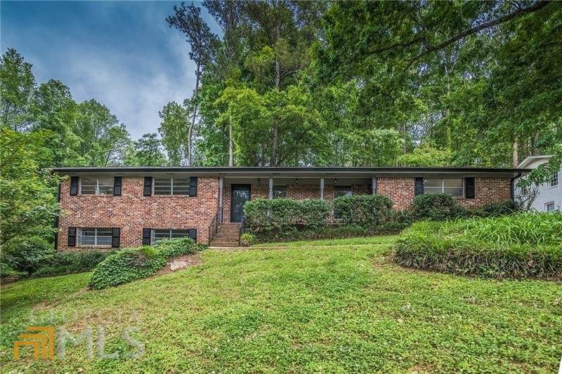 6052 Meadowbrook Dr - Photo 1