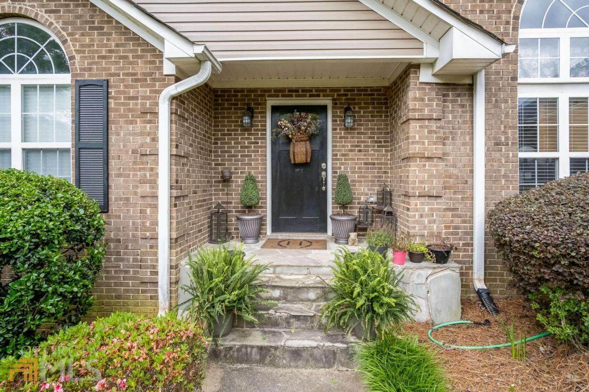252 Concord Drive - Photo 1
