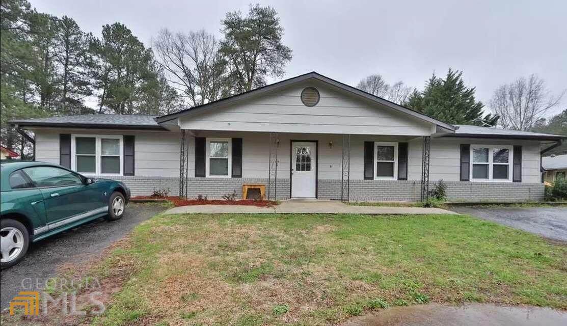 4648 Pine Tree Circle - Photo 1