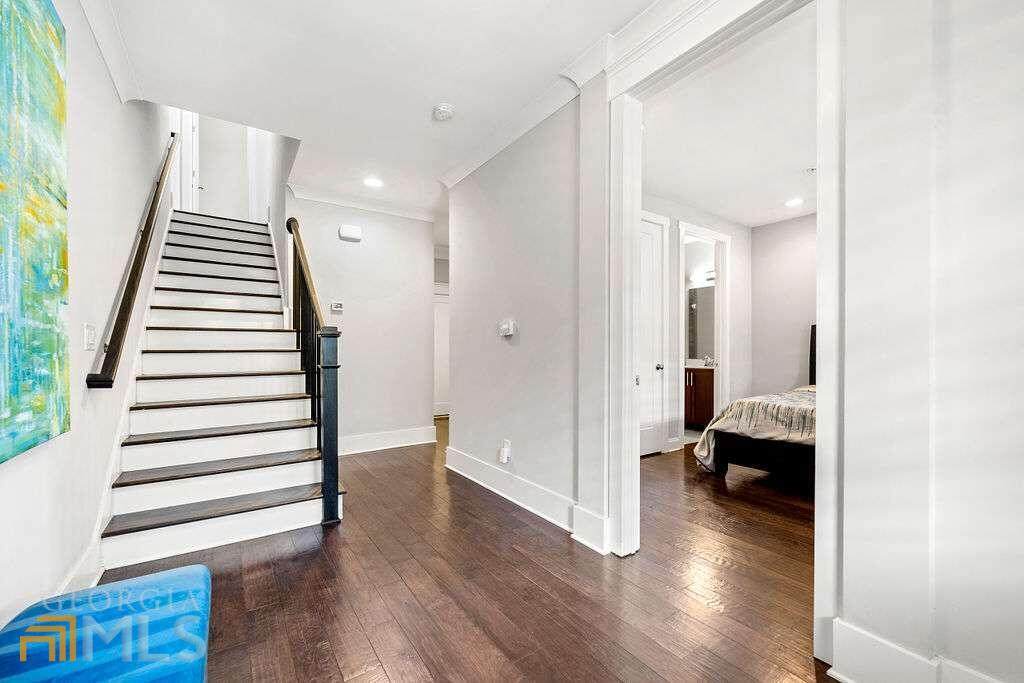 160 Wayland Street - Photo 1