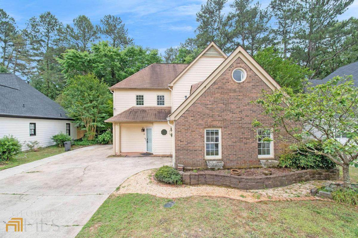 310 Hickory Walk - Photo 1